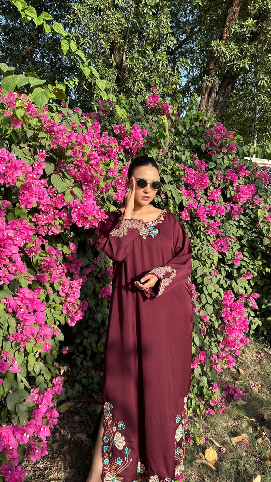 Mehroon kaftan