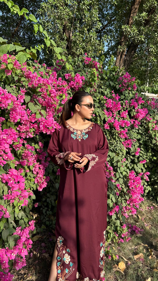 Mehroon kaftan